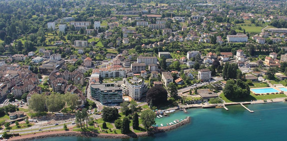 Evian - les - bains lake